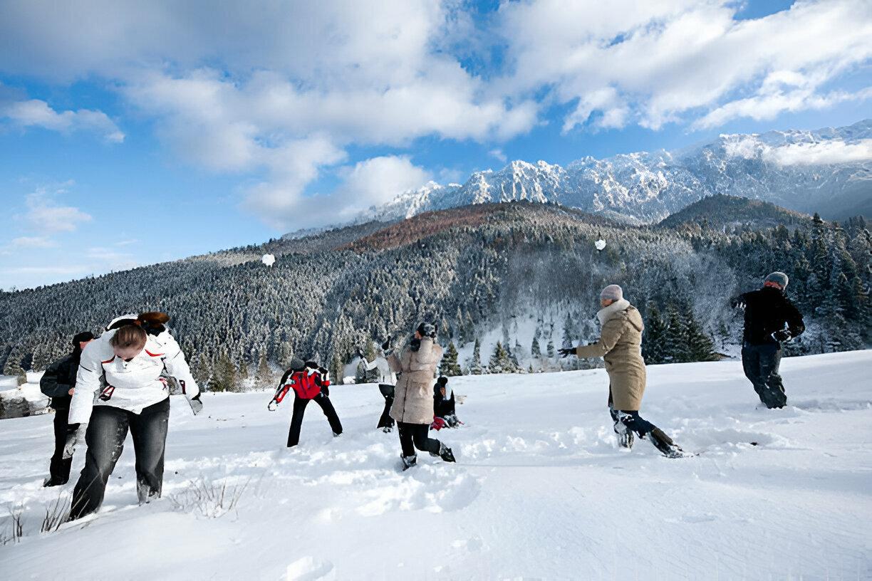 Best Things to Do in Kashmir in February: A Winter Wonderland Guide