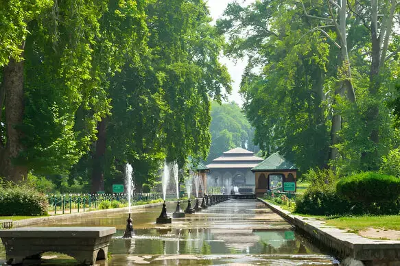 shalimar garden srinagar with Kashmir family tour packages